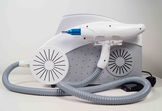 Skin Rejuvenation Laser Tattoo Removal Equipment Carbon Peel ND YAG For Salon